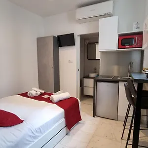https://appart-hotel-centre-de-cannes.fr-provencehotel.com
