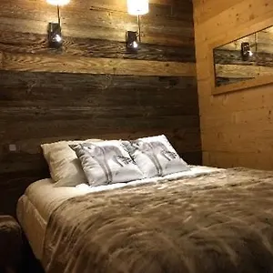 https://les-appartements-de-mae.hotels-rhonealpes.com