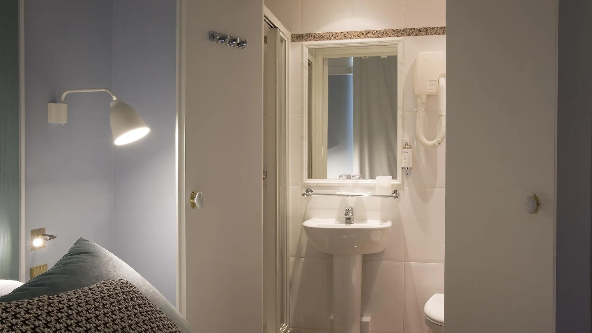 Hotel Pastel Paris 3*,  France