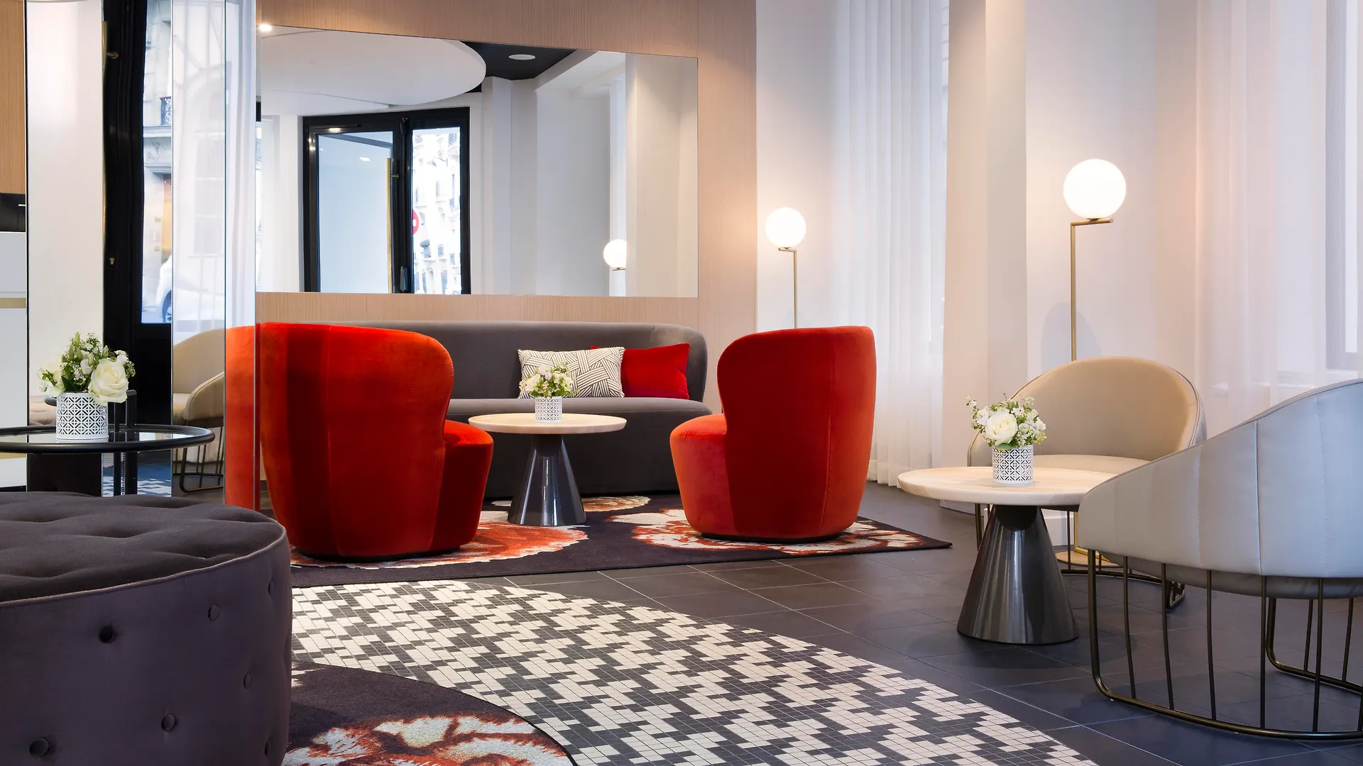 Hotel Pastel Paris