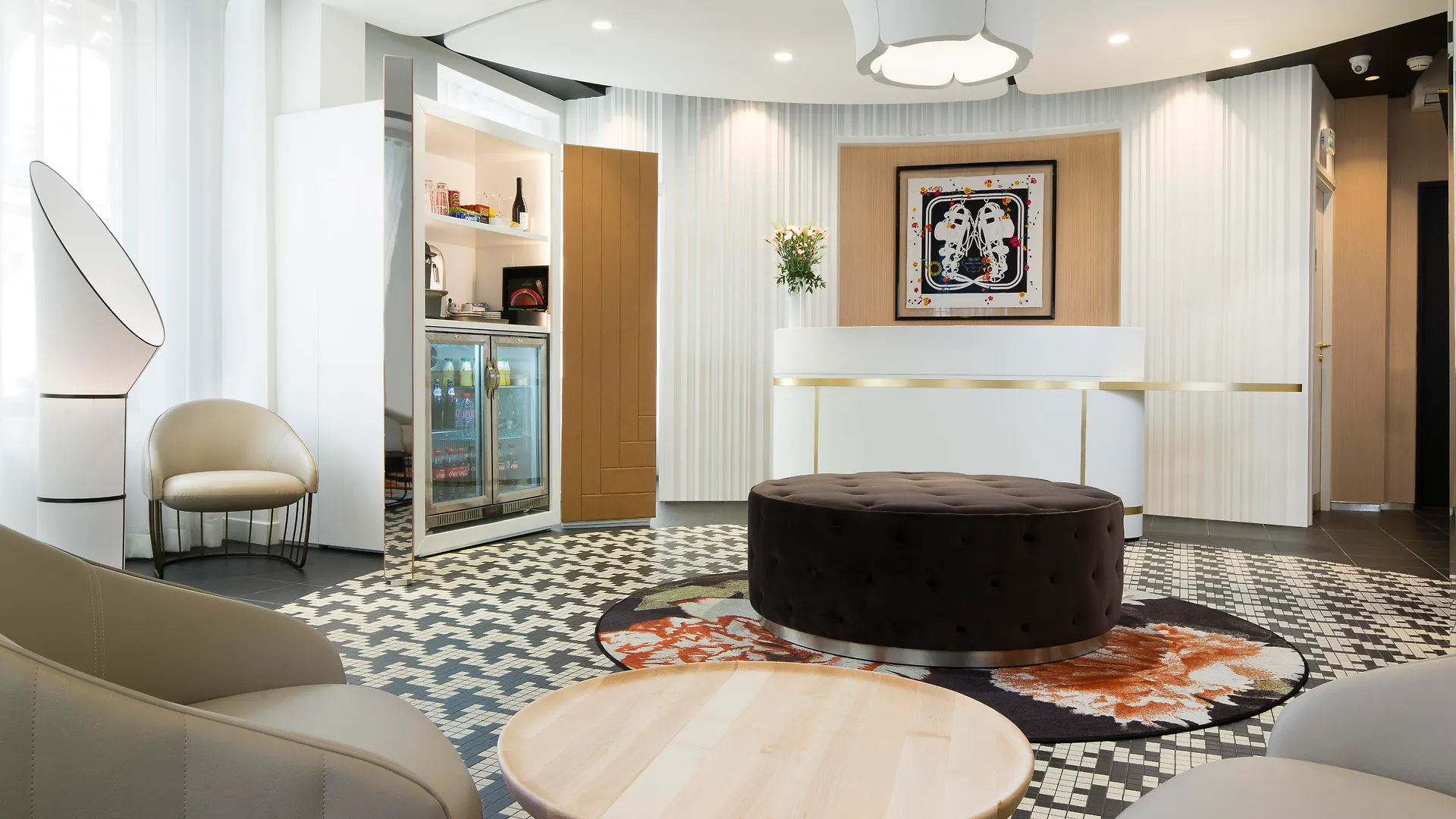 Hotel Pastel Paris