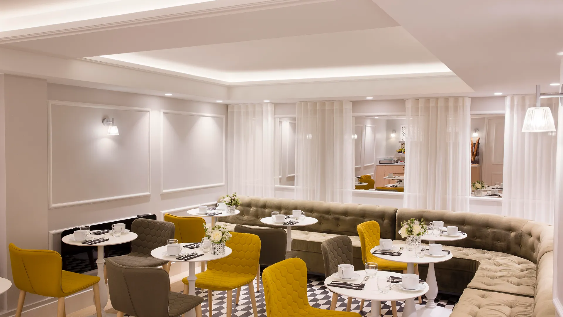 Hotel Pastel Paris