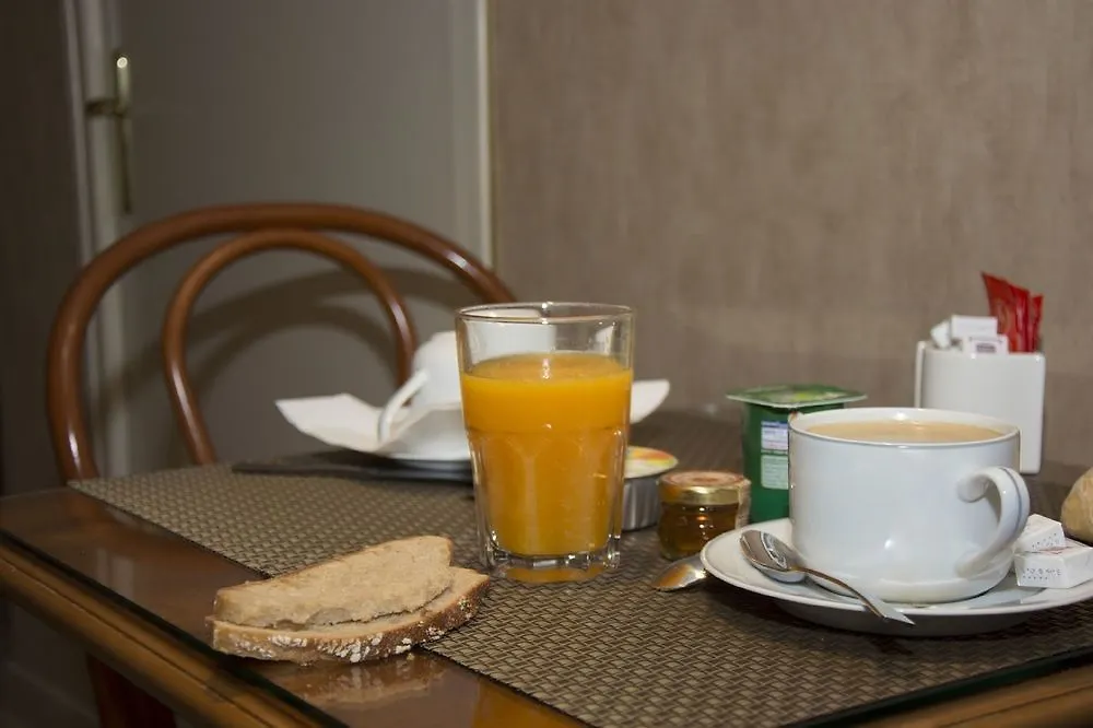 ***  Hotel Pastel Paris France